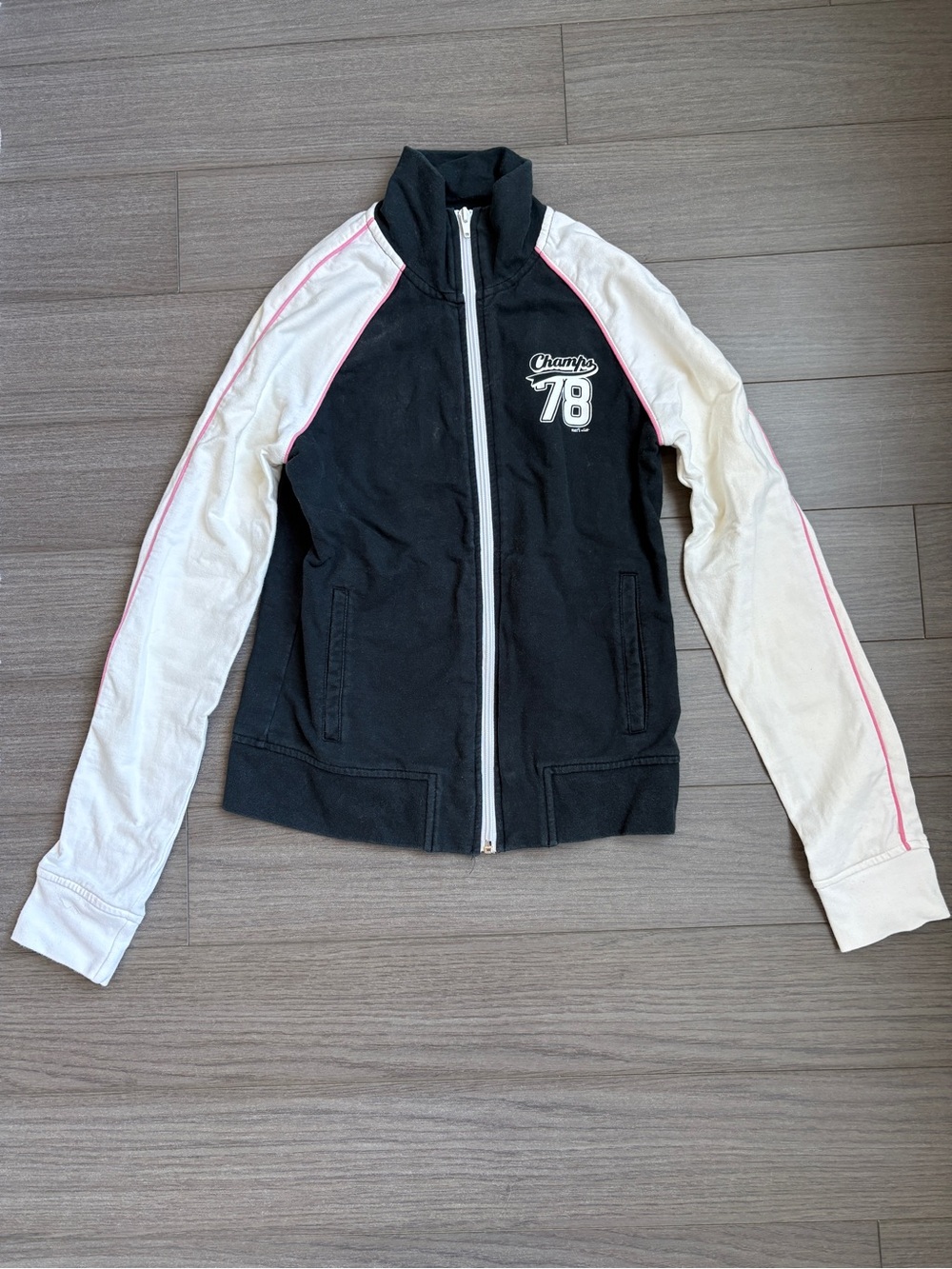 Nat’l Velvet - Champ 78 Women’s Black & White Zip-Up Jacket (size XS)